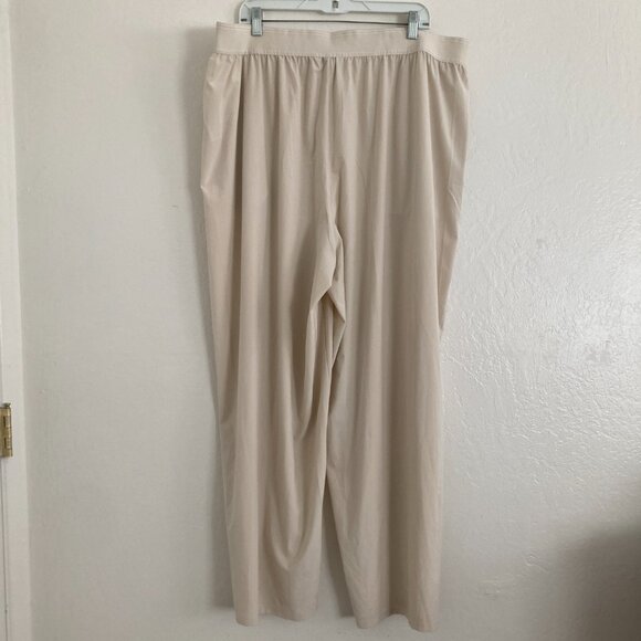 Athleta Stratosphere High Rise Wide Leg Pant Cream Walking Travel Size 3X - Picture 5 of 10